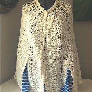 Vintage style cape/shawl